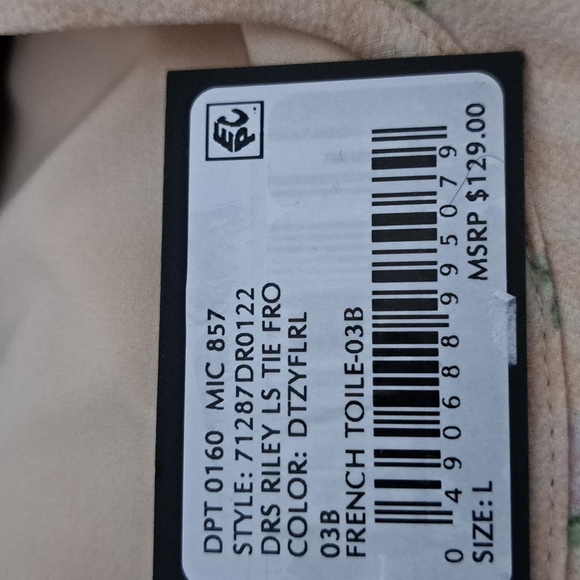 Gianni Bini Riley Floral Braided Belt Long Balloon Sleeve Crew Neck Swin… - Picture 6 of 6